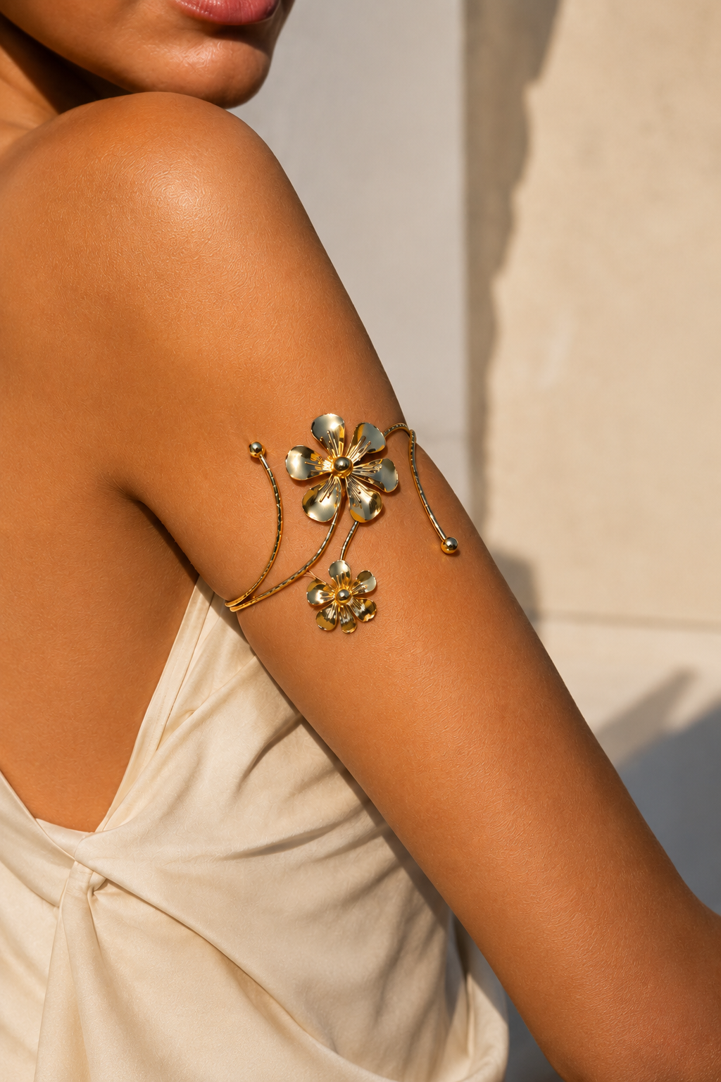 Golden Fleur Arm Cuff